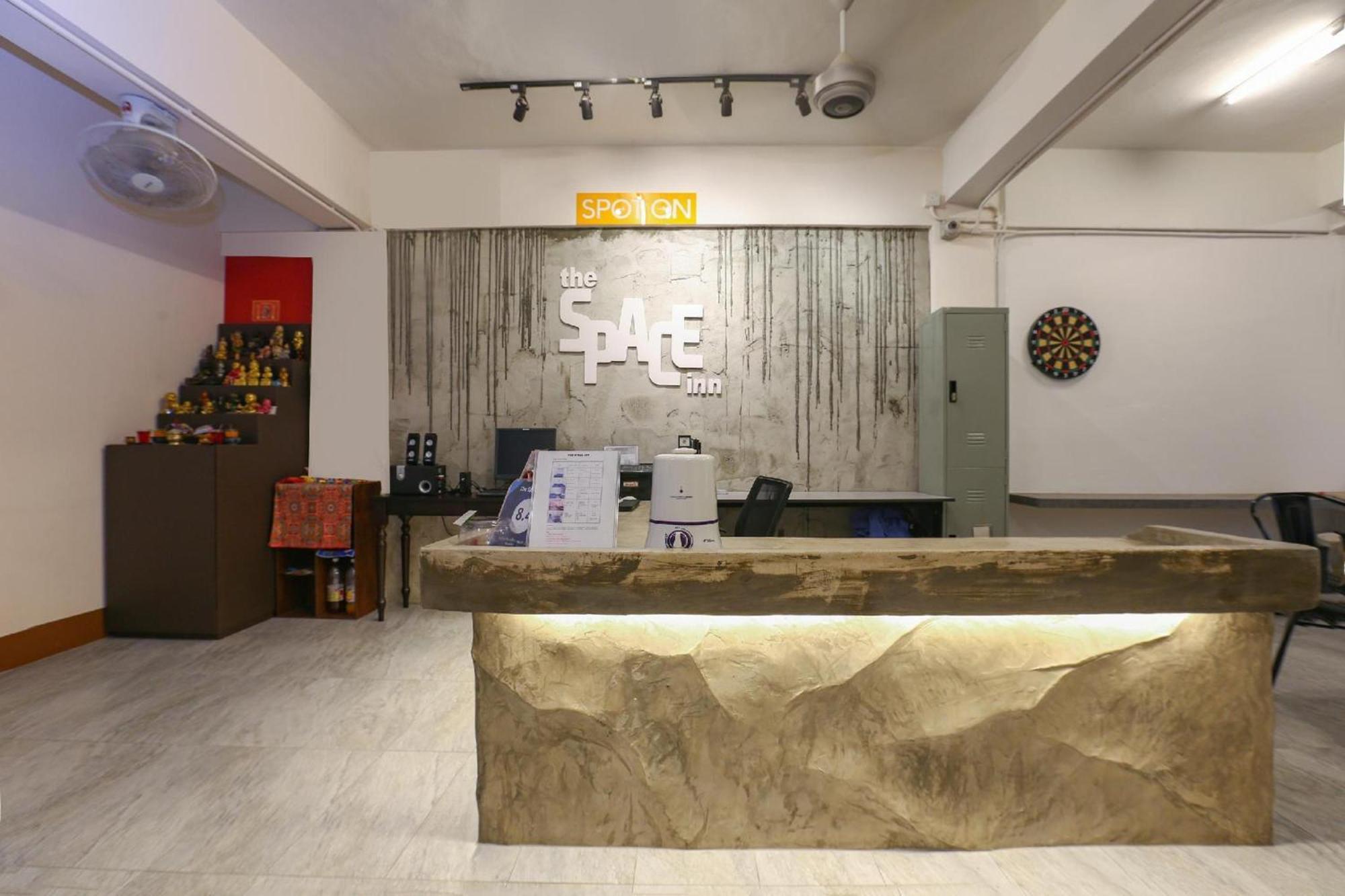 Spot On 90587 The Space Inn Kuala Terengganu Zewnętrze zdjęcie