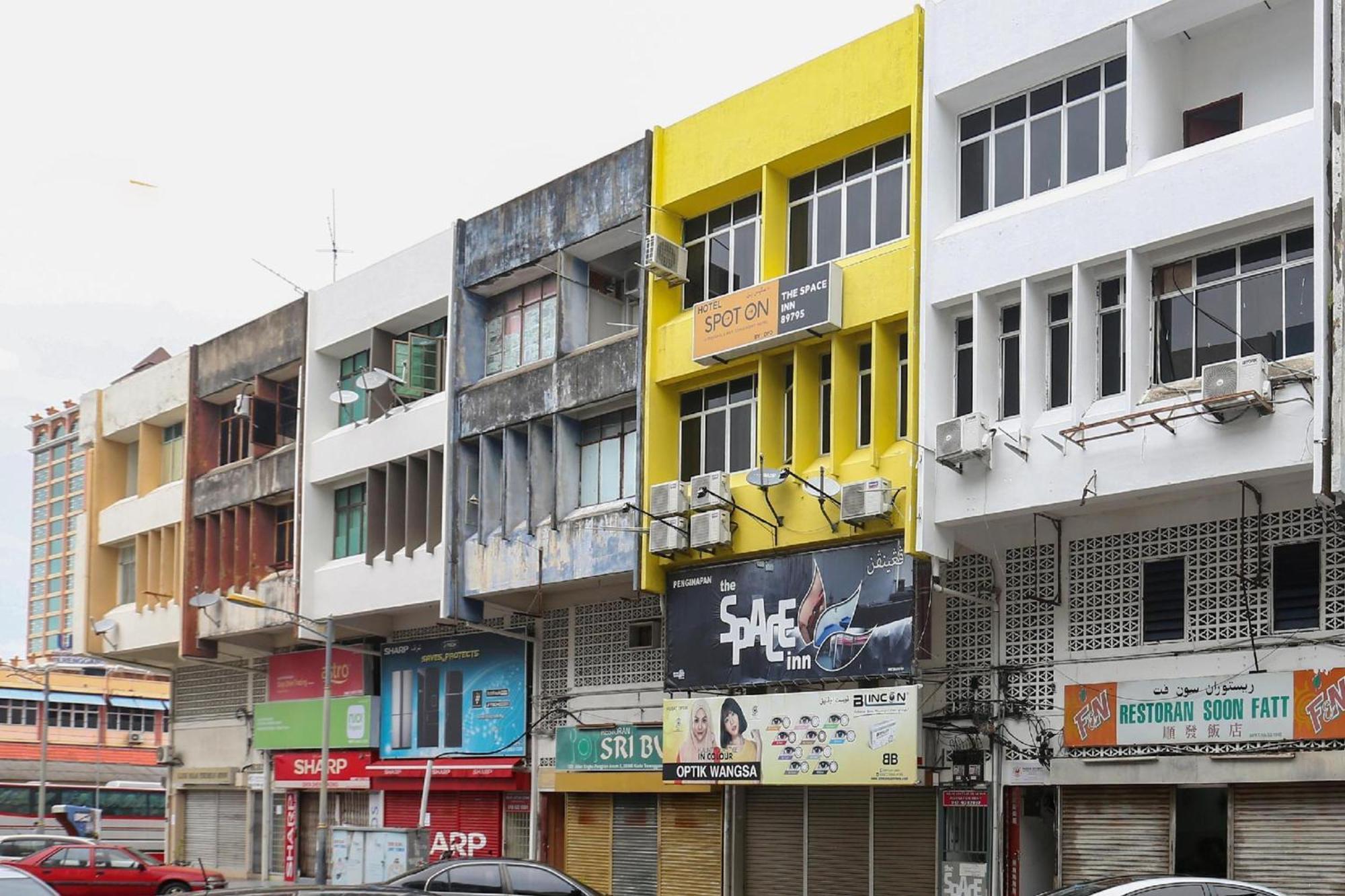 Spot On 90587 The Space Inn Kuala Terengganu Zewnętrze zdjęcie