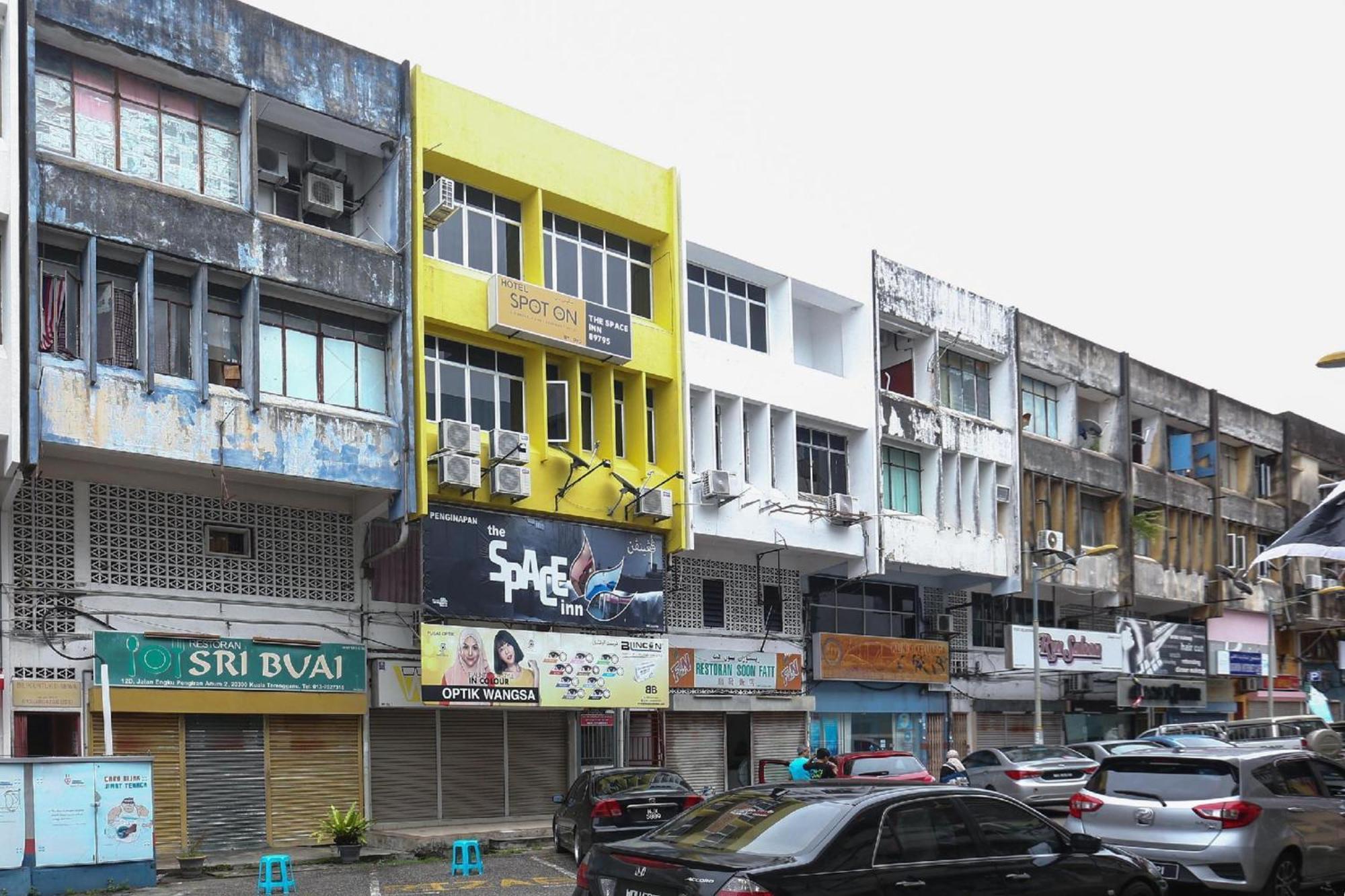 Spot On 90587 The Space Inn Kuala Terengganu Zewnętrze zdjęcie